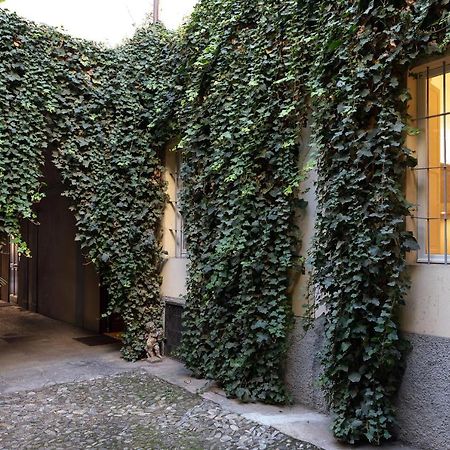 Palazzo Liberati Apartments Parma Esterno foto