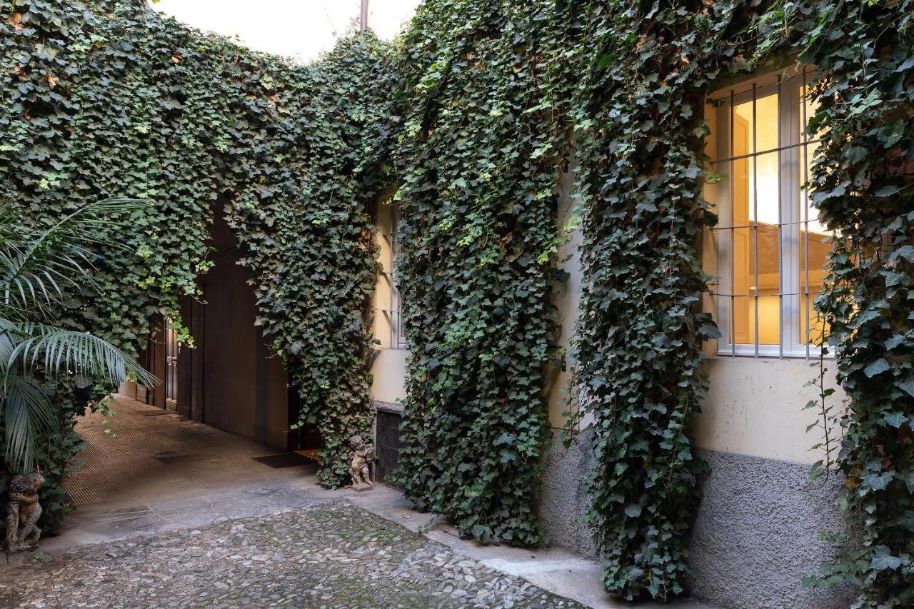 Palazzo Liberati Apartments Parma Esterno foto
